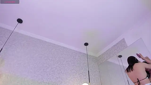 zephyra-angels online show from September 22, 2025, 3:08 am