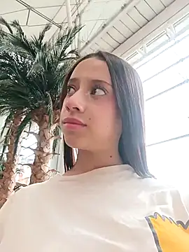 zephyra-angels online show from September 24, 2025, 9:51 pm