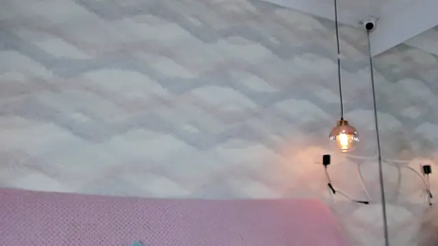 zephyra-angels online show from November 24, 2025, 4:12 am