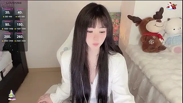 Milla-z online show from December 18, 2025, 11:38 am