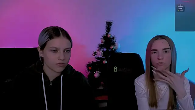 Snapshot of doll_vey chatting on December 15, 2025, 8:02 pm doll vey online show from December 15, 2025, 8:02 pm