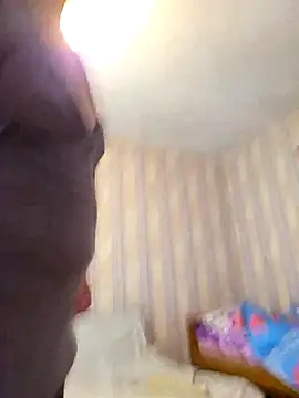 -Kathrine kit- online show from November 14, 2025, 8:24 am