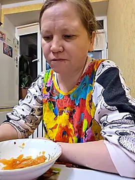 -Kathrine kit- online show from November 19, 2025, 1:22 pm