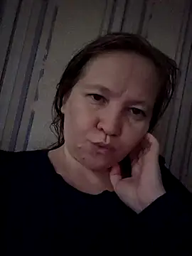 -Kathrine kit- online show from November 20, 2025, 9:42 am