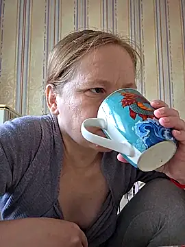 -Kathrine kit- online show from November 23, 2025, 9:20 am