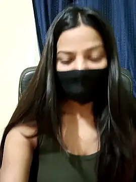 CRAZY  BITE online show from March 4, 2025, 6:39 pm