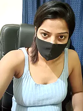 CRAZY  BITE online show from March 11, 2025, 7:47 pm