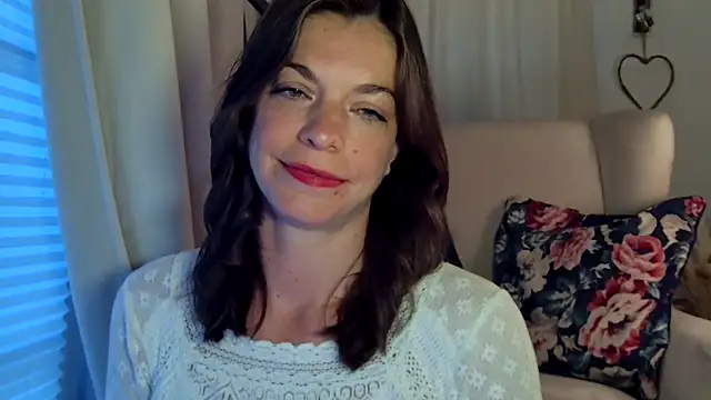 Snapshot of Rosemarie_Blu chatting on May 28, 2026, 3:04 am Rosemarie Blu online show from May 28, 2026, 3:04 am