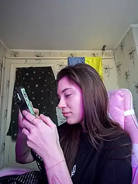 MrrKate online show from March 9, 2025, 8:18 am