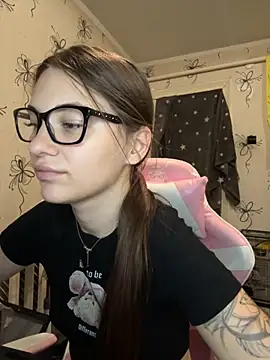 MrrKate online show from October 8, 2025, 1:03 am