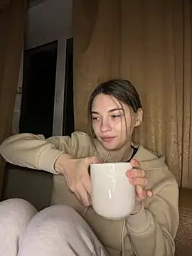 MrrKate online show from March 8, 2026, 2:04 am