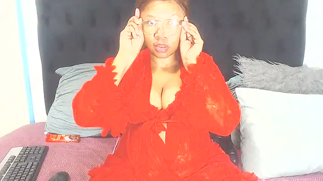 Snapshot of BootyClitQueen chatting on July 11, 2026, 10:11 pm BootyClitQueen online show from July 11, 2026, 10:11 pm