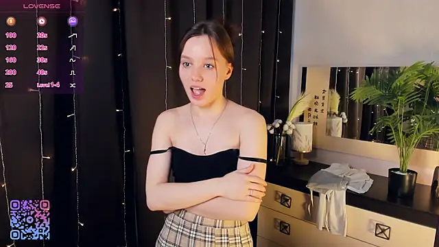 EdinaCordner online show from March 12, 2025, 2:01 pm