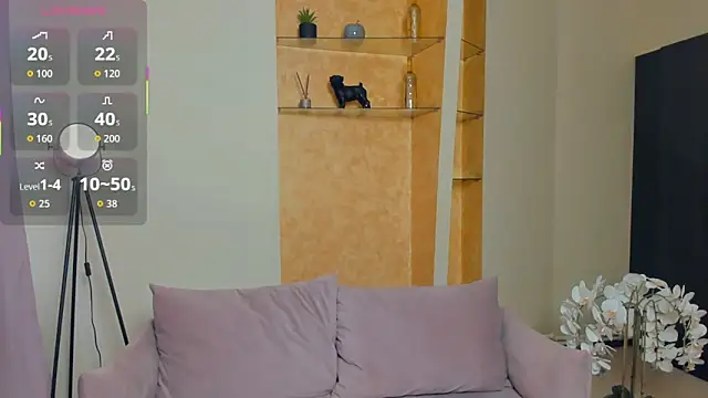 EdinaCordner online show from October 23, 2025, 10:36 am