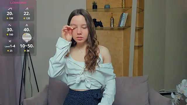 EdinaCordner online show from November 21, 2025, 10:14 am