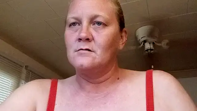 wetnwildforyou online show from September 18, 2025, 9:39 pm