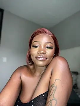 PrincessTamara online show from September 28, 2025, 12:43 pm