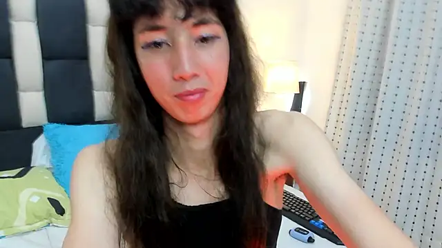 loverisu-coral online show from March 9, 2025, 2:29 am