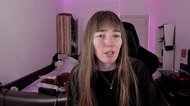 bekkawell online show from September 17, 2025, 4:41 pm