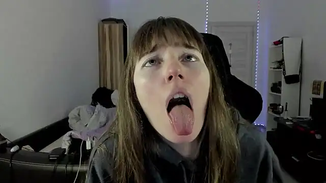 bekkawell online show from September 20, 2025, 5:14 pm