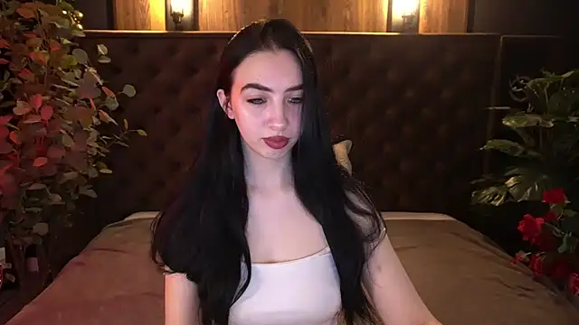 WildKittenX  online show from April 7, 2026, 5:41 am