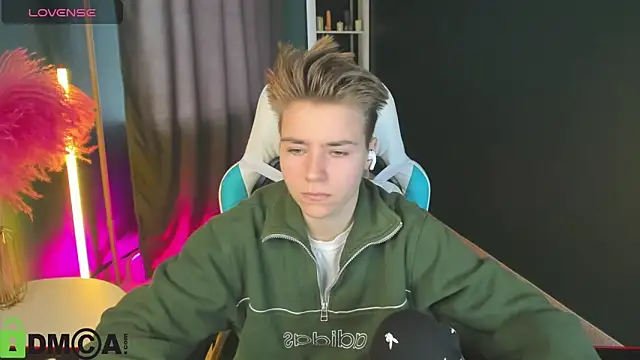 Jean Wilsons online show from March 18, 2025, 10:46 am