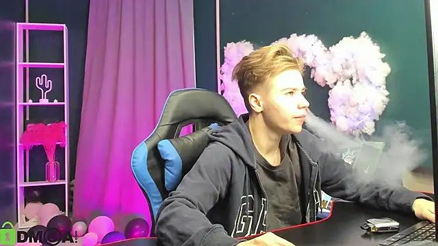 Jean Wilsons online show from November 18, 2025, 11:14 am