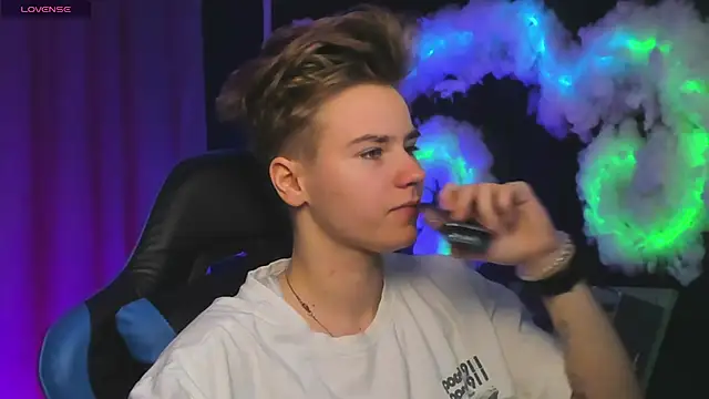 Jean Wilsons online show from November 25, 2025, 11:21 am