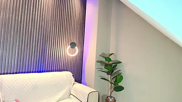 mary cute9 online show from March 9, 2025, 9:57 pm