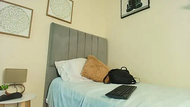 mary cute9 online show from April 21, 2026, 12:00 pm