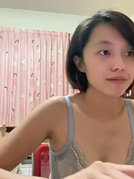 ladypaggy online show from March 31, 2026, 4:51 pm