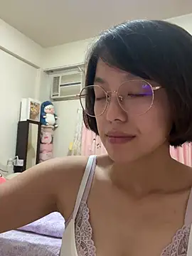 Snapshot of ladypaggy chatting on May 13, 2026, 3:31 pm ladypaggy online show from May 13, 2026, 3:31 pm