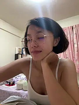 Snapshot of ladypaggy chatting on May 21, 2026, 6:26 pm ladypaggy online show from May 21, 2026, 6:26 pm