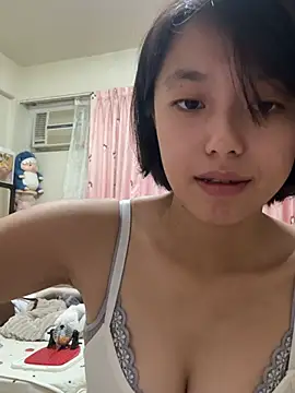 Snapshot of ladypaggy chatting on July 1, 2026, 6:51 pm ladypaggy online show from July 1, 2026, 6:51 pm