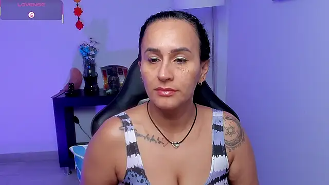 Snapshot of Sara_Charmy chatting on June 7, 2026, 11:14 am Sara Charmy online show from June 7, 2026, 11:14 am