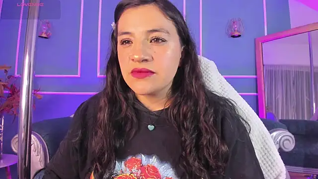 TaraTaylorr online show from September 27, 2025, 2:27 am