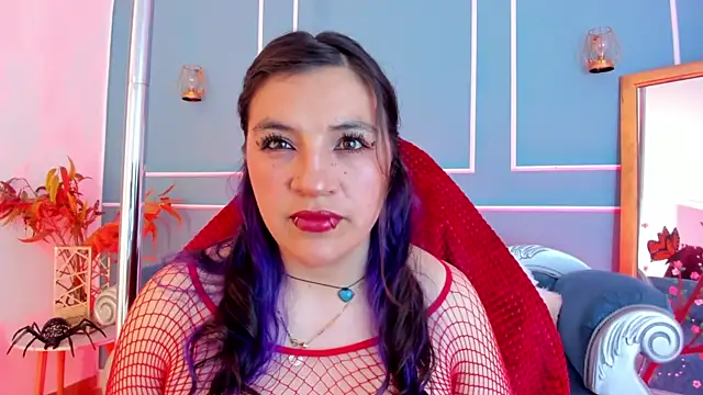 Snapshot of TaraTaylorr chatting on April 30, 2026, 3:02 am TaraTaylorr online show from April 30, 2026, 3:02 am