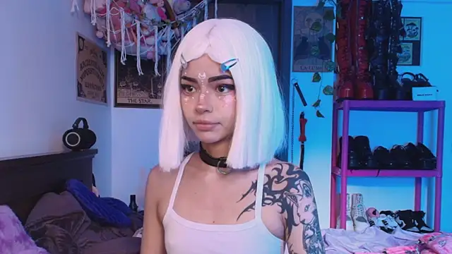 Snapshot of _mollycrystal chatting on February 27, 2026, 2:17 pm mollycrystal online show from February 27, 2026, 2:17 pm