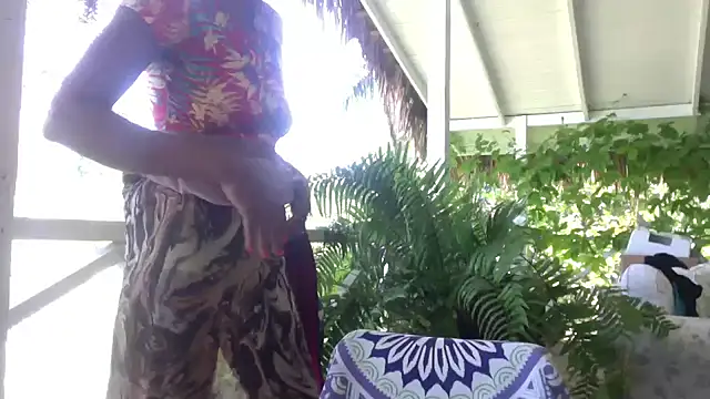 Ladyzee25 online show from September 12, 2025, 2:39 pm