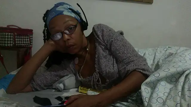 Ladyzee25 online show from September 25, 2025, 11:14 am