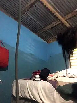 Ladyzee25 online show from October 5, 2025, 1:09 pm