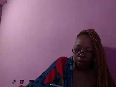 Ladyzee25 online show from January 7, 2026, 2:41 pm