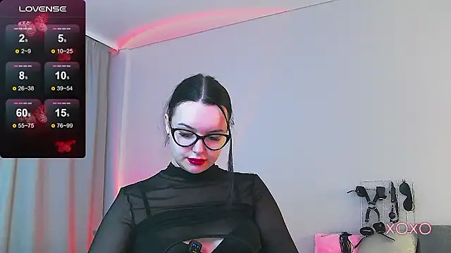 Miss Vic online show from March 25, 2026, 7:53 pm