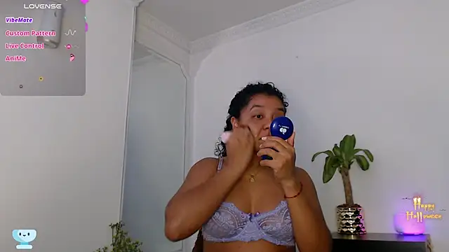 victtoria cane63 online show from October 23, 2025, 11:14 pm