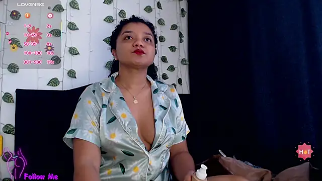 Snapshot of victtoria_cane63 chatting on July 7, 2026, 9:52 pm victtoria cane63 online show from July 7, 2026, 9:52 pm
