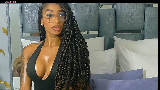 Angelesmith1 online show from March 6, 2026, 4:58 pm