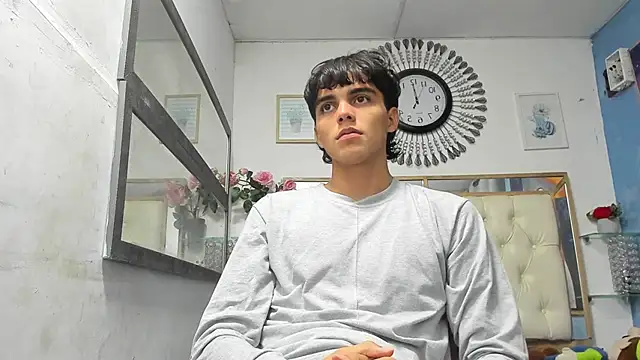 heiker  online show from March 15, 2025, 2:46 am