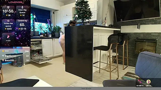 Layla- online show from January 11, 2025, 11:45 am