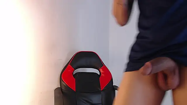 adam levis17 online show from October 18, 2025, 4:04 am