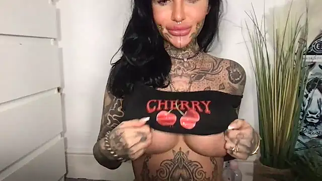 Peaches and the Cream online show from March 2, 2026, 2:35 pm